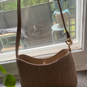 Väska  - Söt väska från ASOS oanvänd 