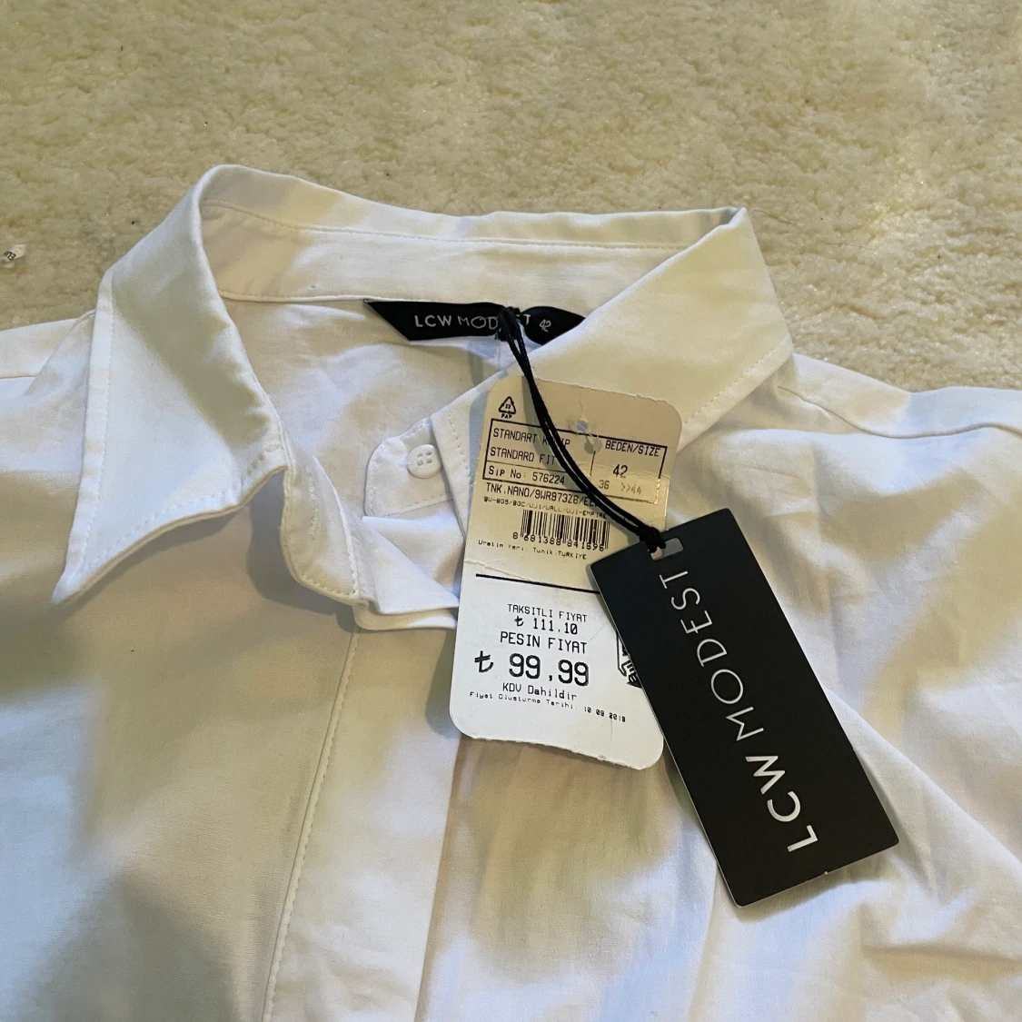 En oanvänd skjorta  - 91