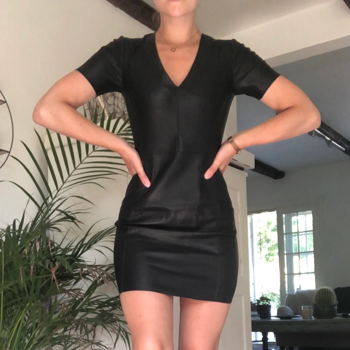 Svart PU-klänning