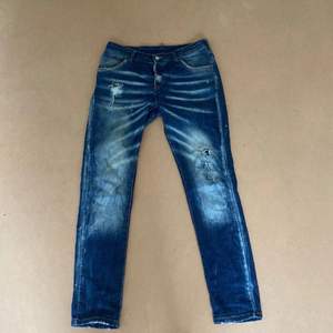 Philipp Plein jeans AA-kopia straight fit, ingen märkt att de är fake. måste bort asap