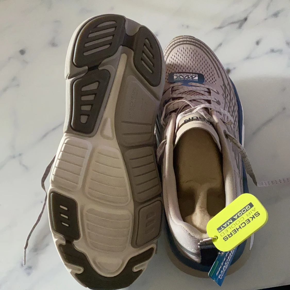 Helt nya herr Skechers  - 90