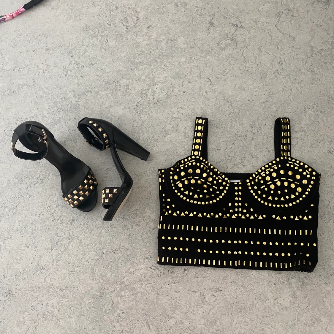 Sett med skor , topp och överdelen nya - 90