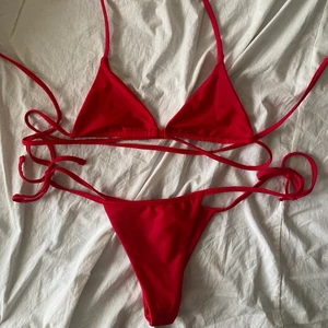 Röd bikini - Säljer min oanvända röda bikini från SHEIN! 100kr inkl frakt ☺️