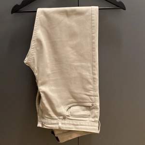 Slim Fit Chinos in Beige Color from H&M - size 30