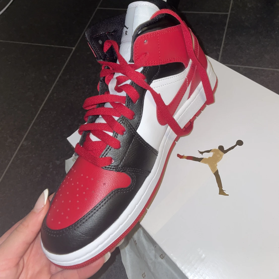 Helt nya Jordans - 91