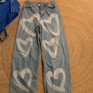 Köpgärna  - Säljer dom här byxorna från SHEIN.och som sakt tvättar allt som går att tvätta innan köp.❤️