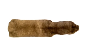 Pälskrage av mink - Märke: Mink Modell: Pälskrage Storlek: Längd: 85cm, Bredd: 20cm Färg: Gråvit, Brun Skick: Oanvänd, väl omhändertagen och utan slitage Information: