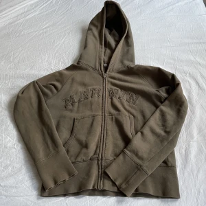 Zip hoodie - Skit snygg zipup hoodie⭐️