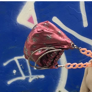 Hvisk väska - Super najs väska från danska märker hvisk (lånade bilder)💗💗