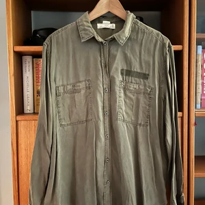 HM shirt - Dark green shirt 