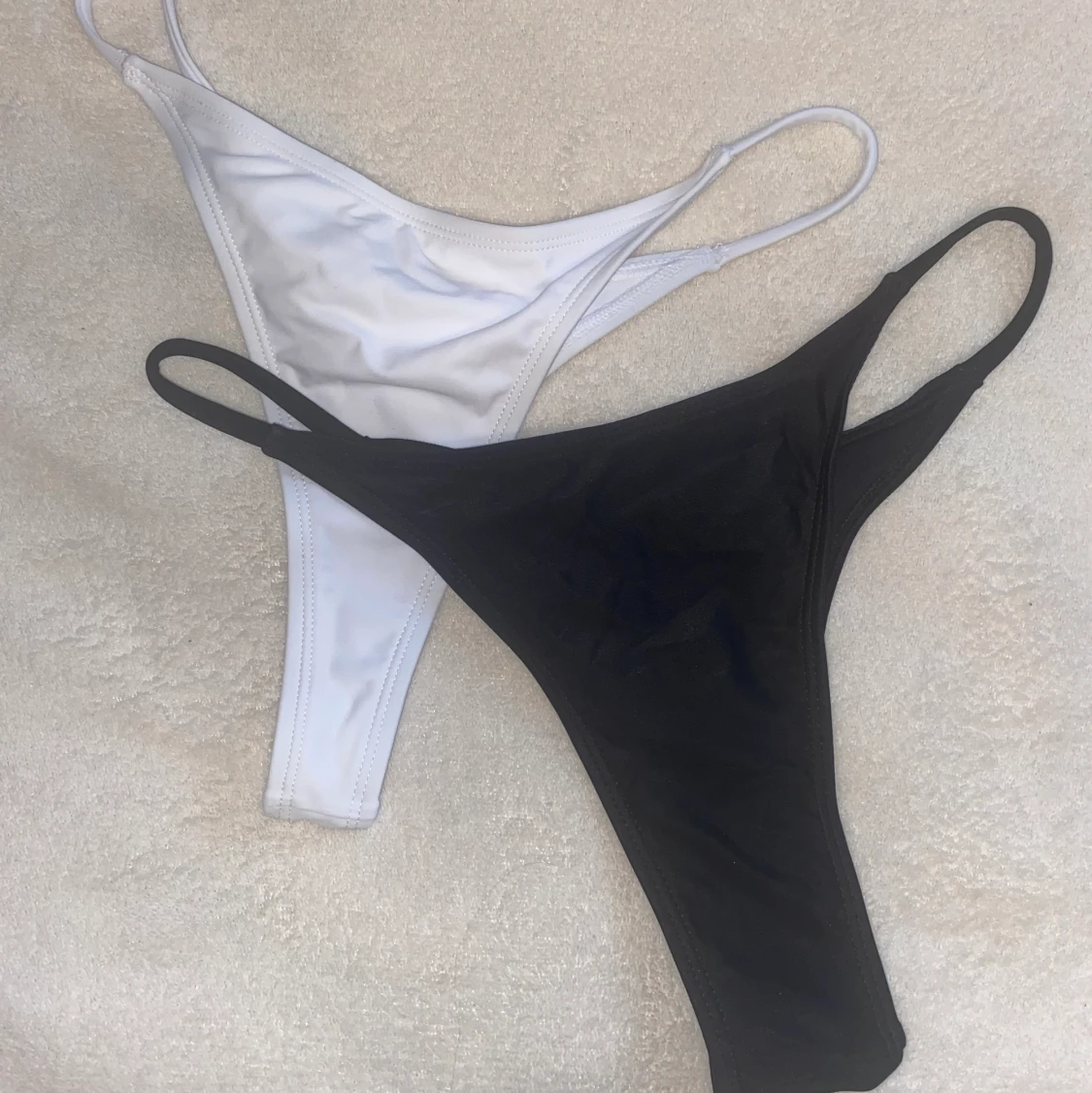 Bikini underdel höga