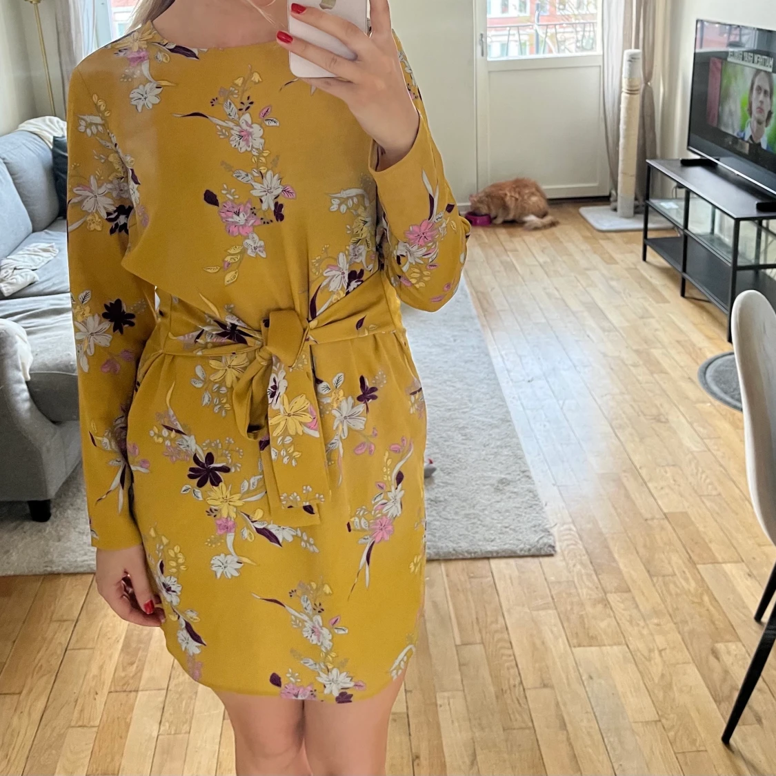 Gul sommarklänning - 90