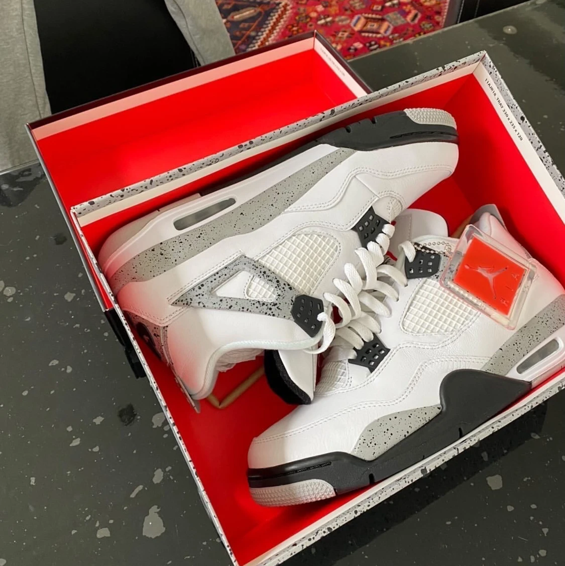 Jordan 4 White Cement 2016