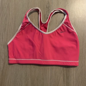 Tränings-Bh Nike - Tränings topp/bh från Nike
