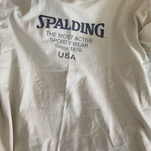 Hm - Super fin tröja från hm i stolek s, aldrig använd. Säljer för 15kr. Tvättas innan säljning 👍 