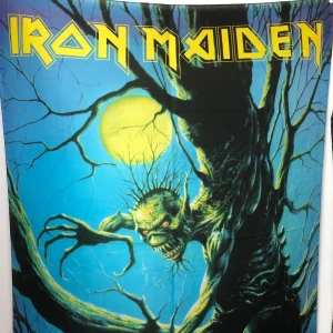 Iron maiden fear of the dark poster  - stor iron maiden poster i tyg 
