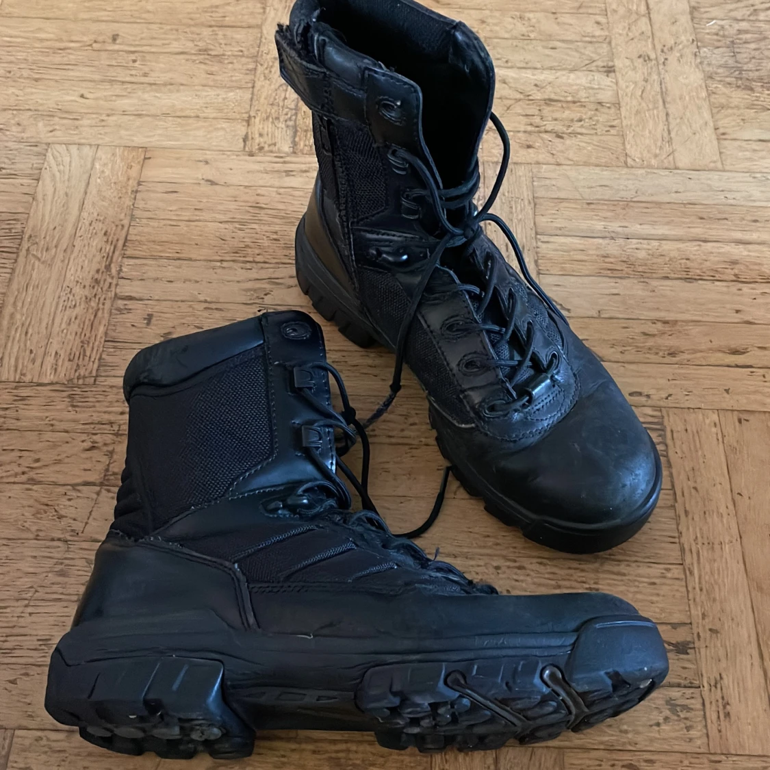 Bates (Enforcer Ultralit E02260) - 90