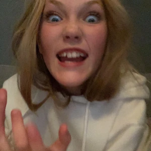 Nikita 1kr - Nån som vill köpa Nikita i Trollbäcken? Hon kostar 1kr kan skjänkas bort i nödfall:)