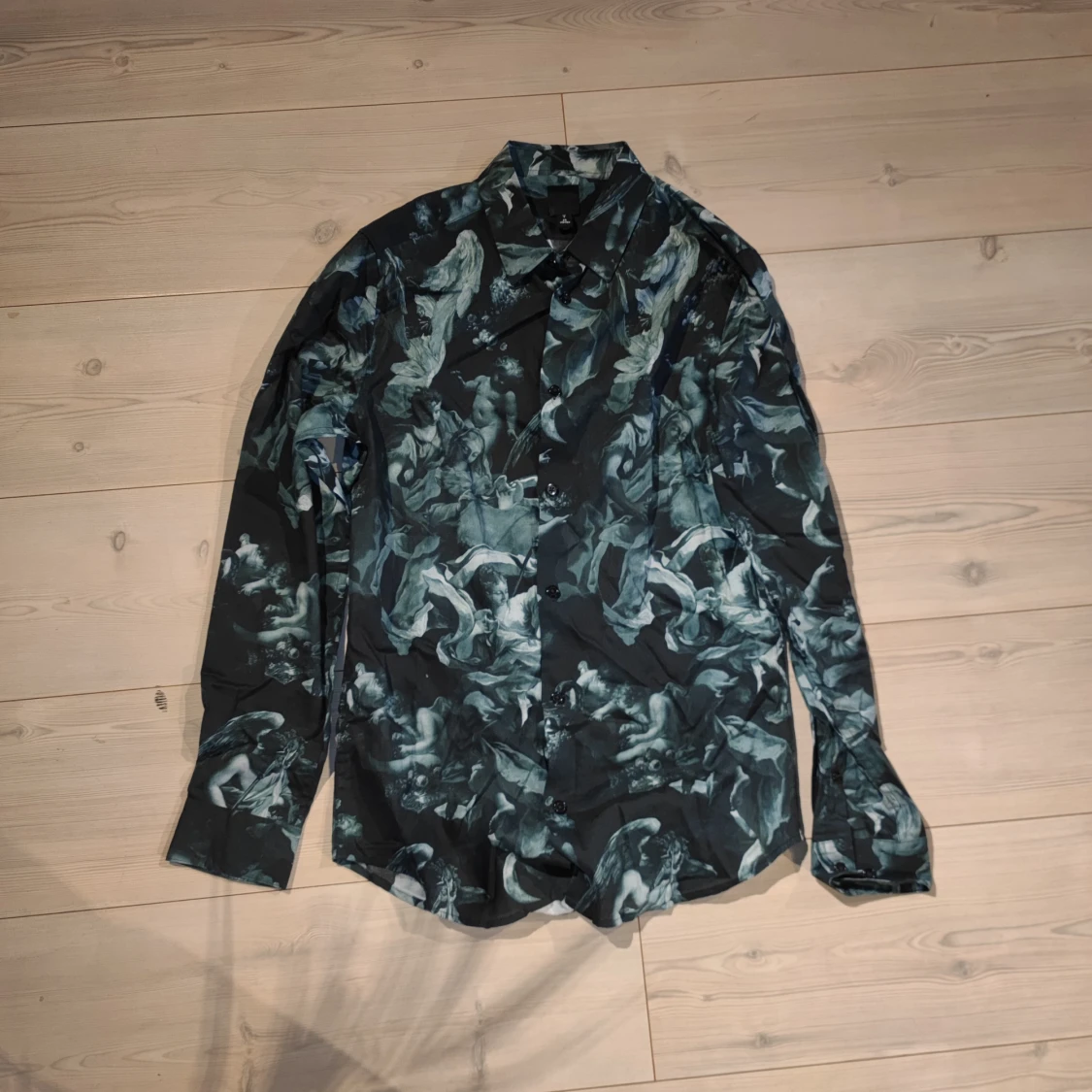 Skön skjorta med tryck