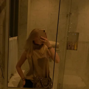 Tröja - Fin tröja från Zara använd 1 gång