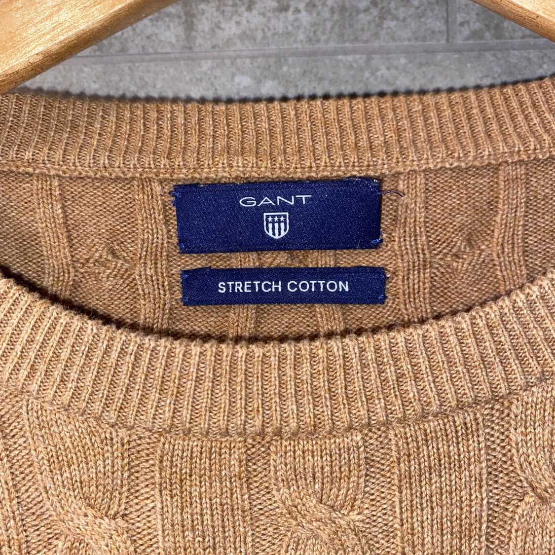 Kabelstickad crewneck bomullströja med strech från gant - 91