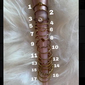 Ringar - Säljer mina ringar!! Kika in min profil för massa fler!💞 1=9kr 3=25kr 5=40kr 10=70kr ALLA(17st)= 100kr ⚠️FRAKT TILLKOMMER PÅ 13KR❤️