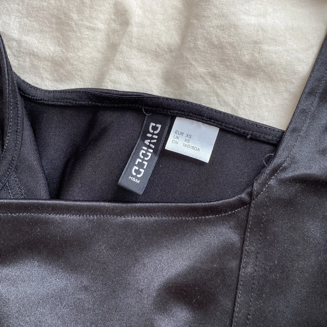 Svart topp strl xs - 90