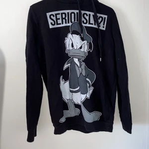 Hoodie  - Lite elasticitet. Bra skick, nästan aldrig använd. 