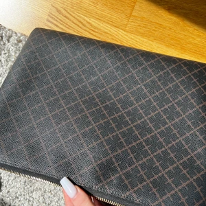 Marlene Birger datorfodral  - Inte använd pga nyköpt större dator. För 13tum datorer 