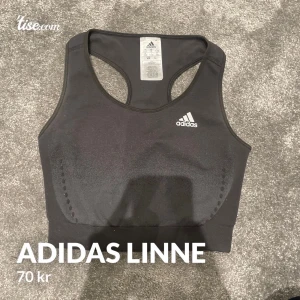 Adidas linne💫 - Priset är inte satt i sten! Knappt använd, något tjockare material. Storlek 11-12 vilket motsvarar XS💫