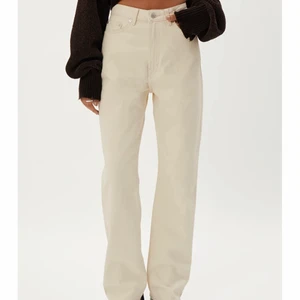 Jeans  - Oanvända jeans från weekday med prislapp kvar. 🤍 