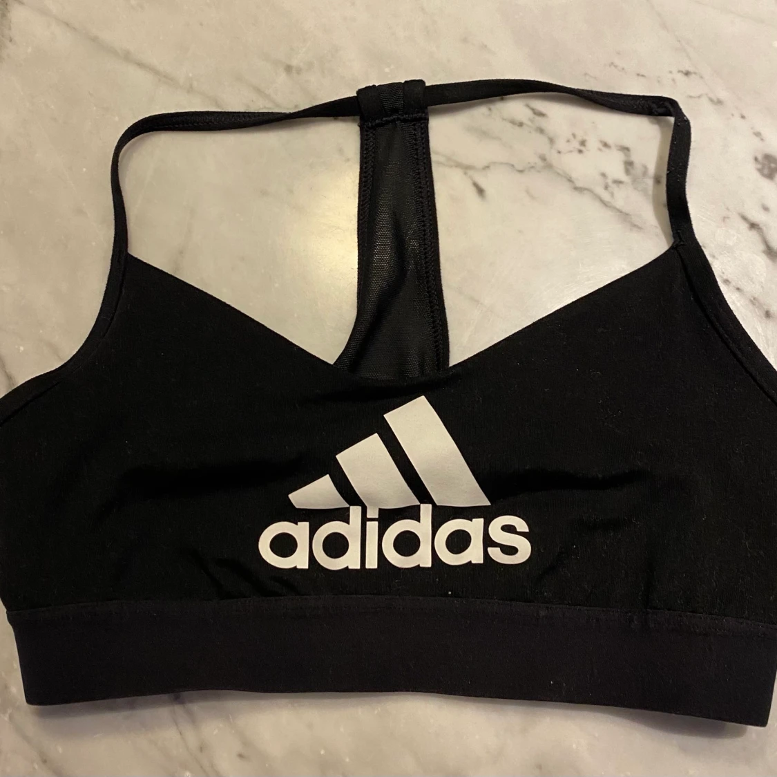 Adidas sport top