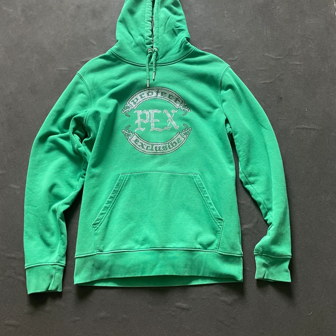 Rhinestone hoodie från pex