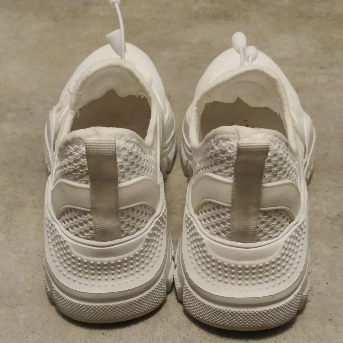 Duffy Sneakers  - 90