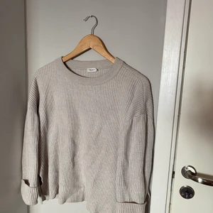 Tröja från Filippa K strl M - Superfin tröja från Filippa K, aldrig använd! 300:-