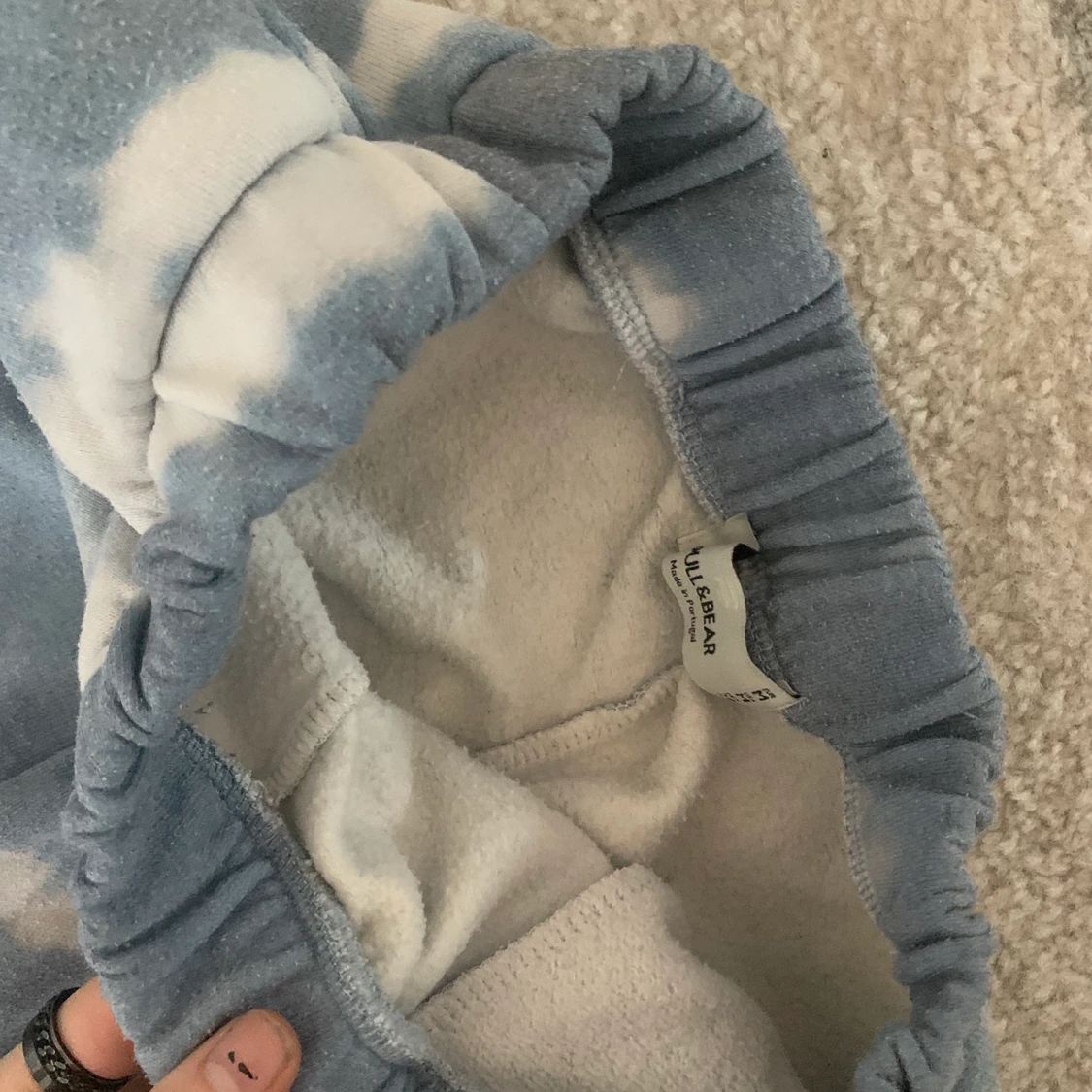 Mjukisbyxor från Pull&Bear i storlek M - 90