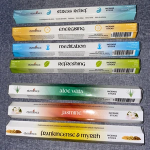 Rökelser - Finns bara en av varje :) 1 för 20:- och alla för 120:- Möts och fraktar