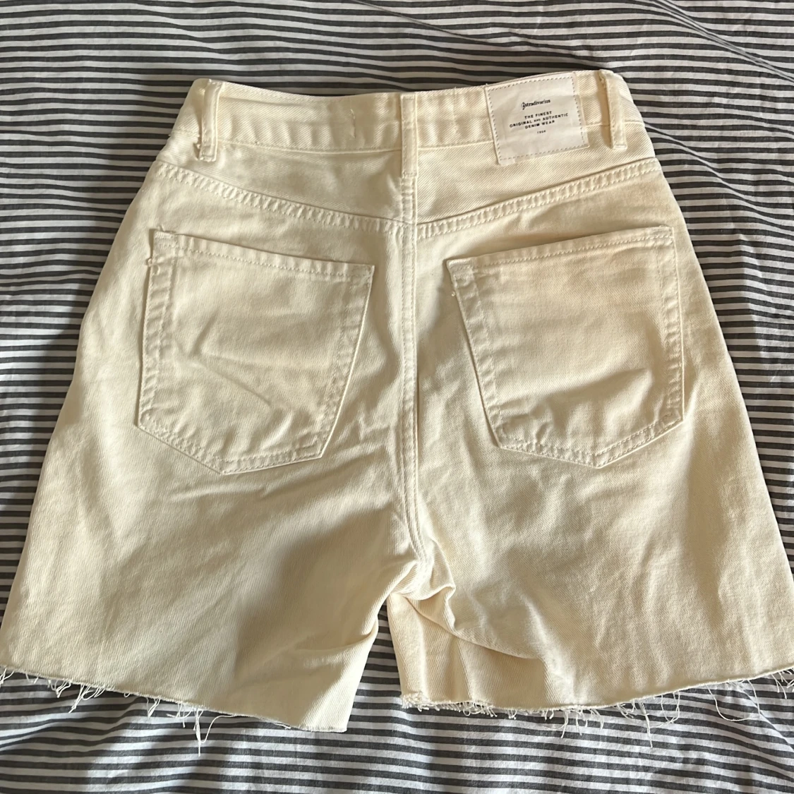 Beige jeansshorts - 90