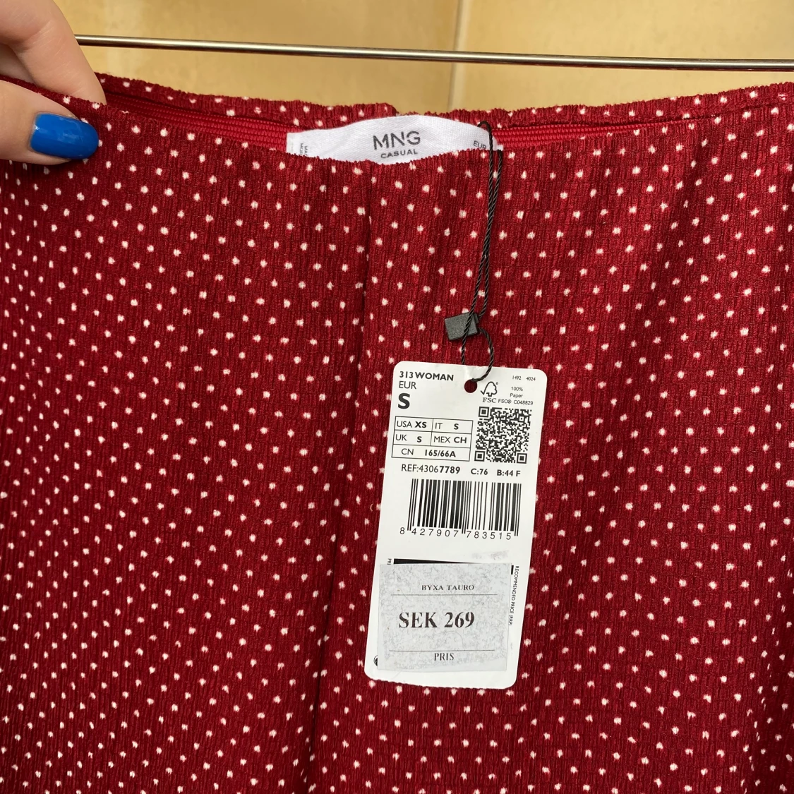 Sköna prickiga byxor  - 91