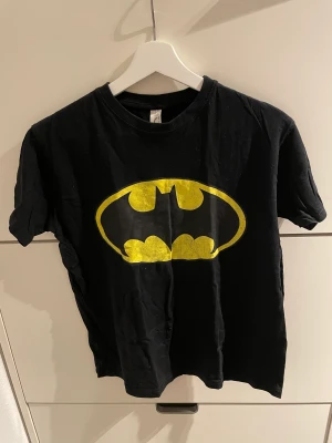 T shirt batman - Batman t shirt. Storlek S