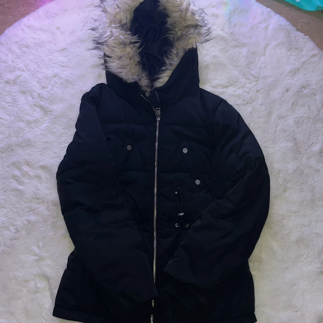 Svart Jacka Med Luva