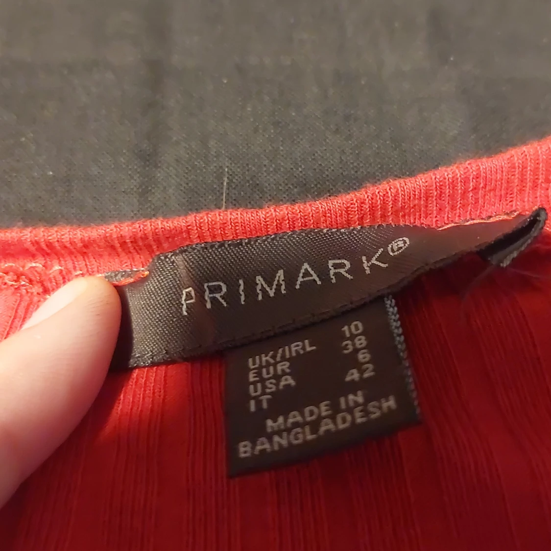 En utsvängd Långärmad tröja - 91