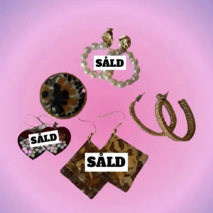 Smycken - Har rensat ut lite smycken jag inte använder! Pris beror på vad du vill ha så skriv privat för de! Kan sälja billigare vid köp av flera🤩🤩 Hör av er vid intresse o frågor💖💋