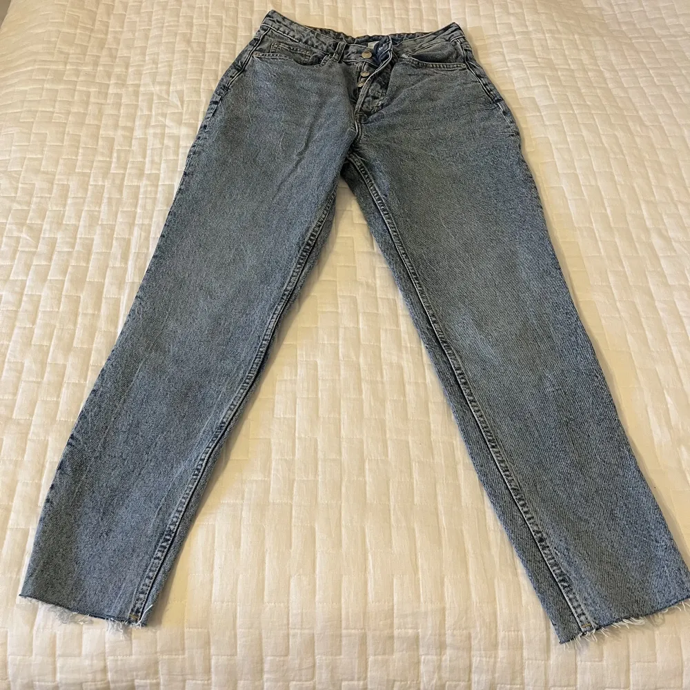 Blåa divided jeans från HM ☺️. Jeans & Byxor.