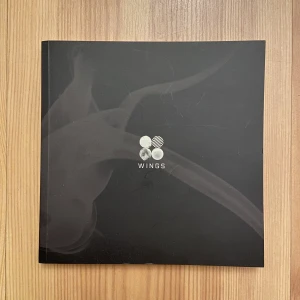 bts wings - fint skick! photocard & cd ingår 🫶 +frakt