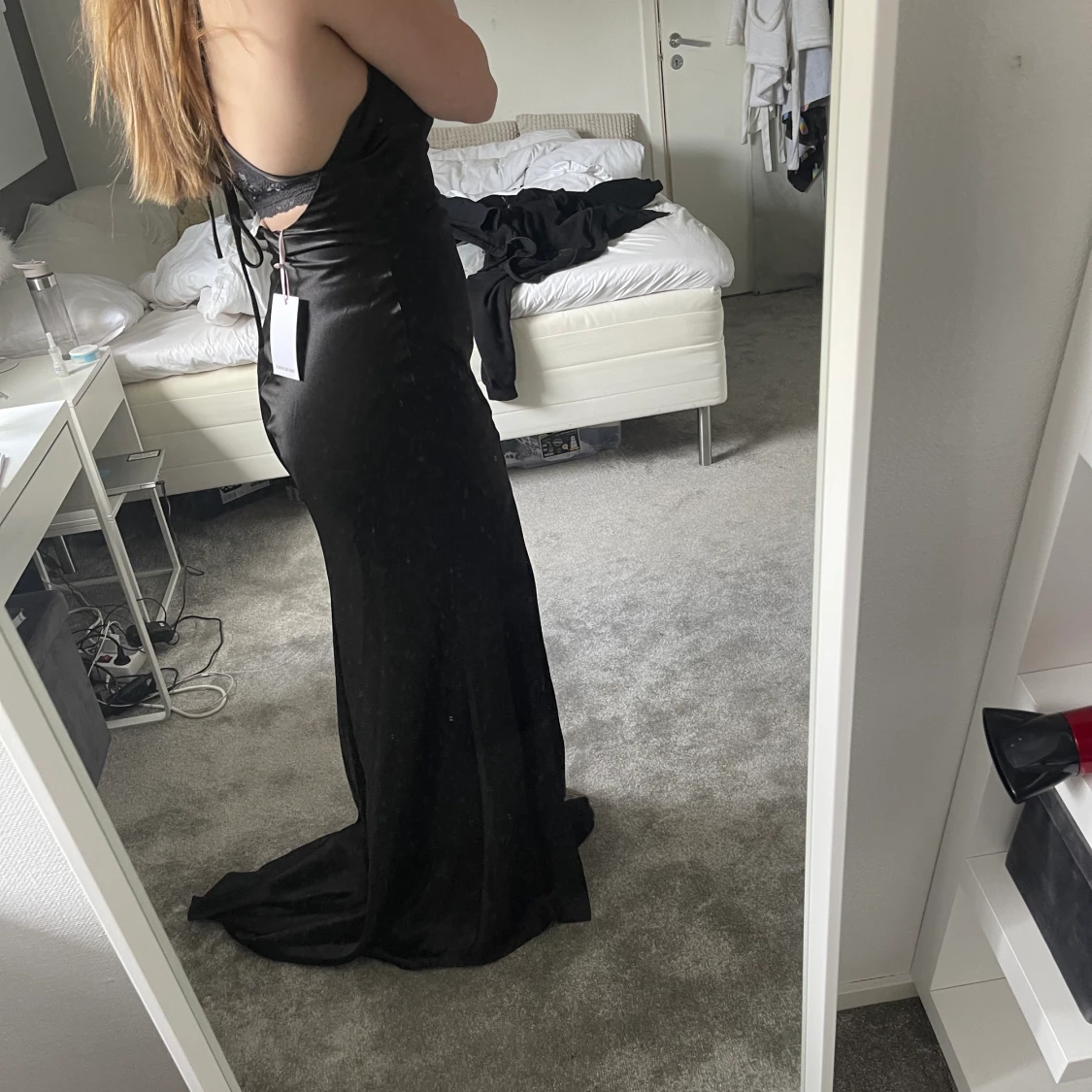 Svart balklänning  - 91