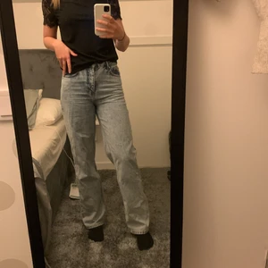 Blåa jeans från Nakd - Superfin ljusblåa jeans från Nakd i storlek 36. 