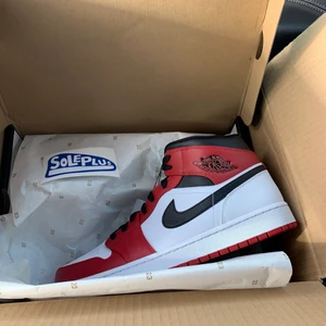 Jordan 1 - Storlek 45 änvända fåtal gånger 