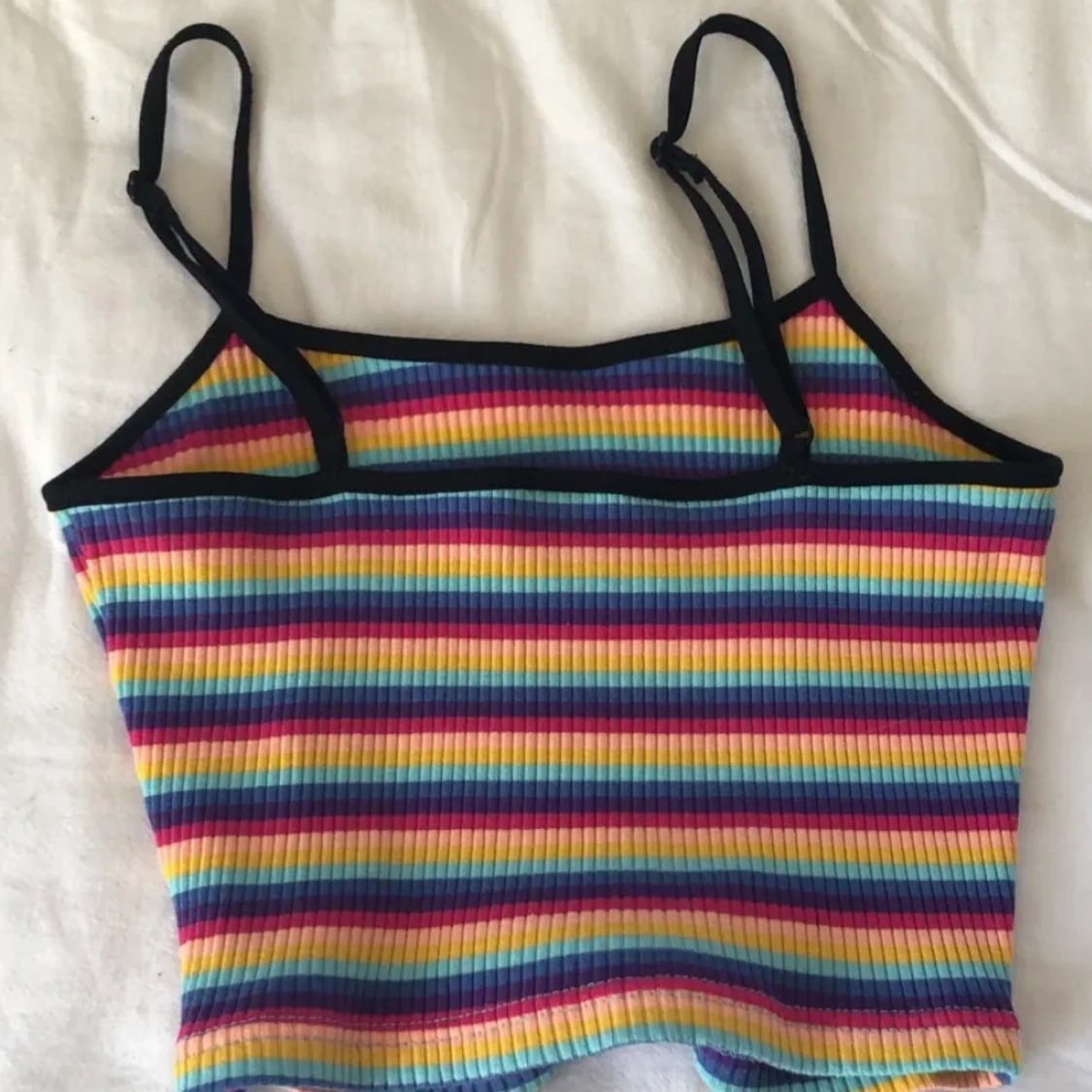 Regnbågs topp från SHEIN storlek xs - 91