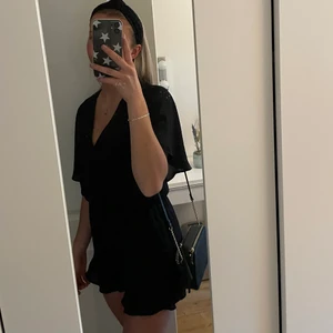 Jumpsuit  - Från Gina 🥰 Köparen står för frakt ❣️